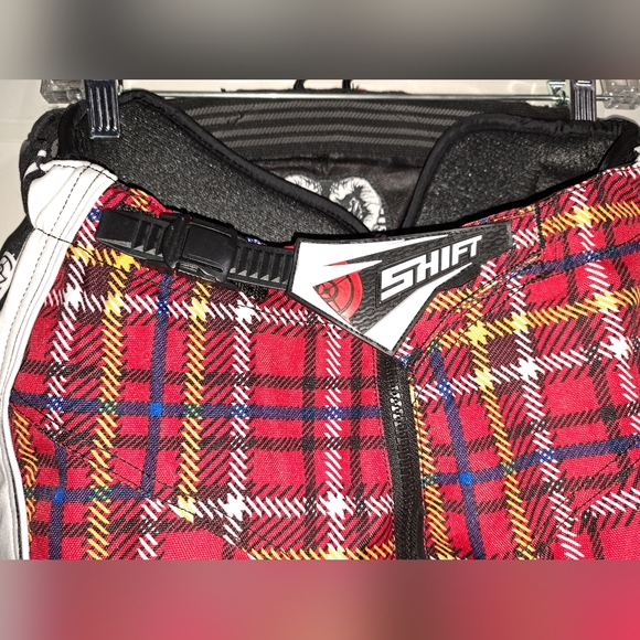 BNWOT Shift dirt bike riding pants - Picture 6 of 15